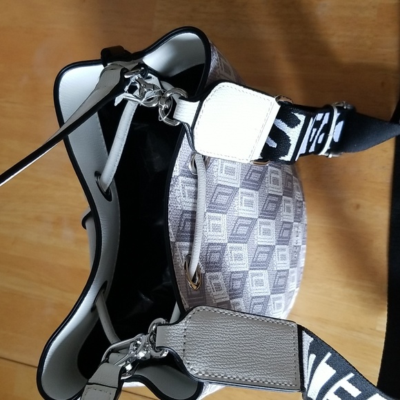 Karl Lagerfeld Paris White Adele Bucket Bag - Picture 6 of 13